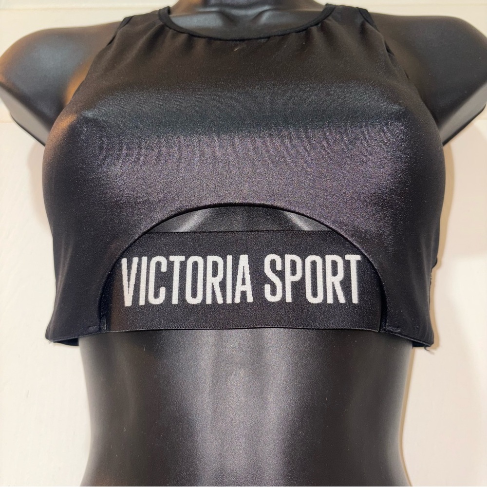 Black Shiny Sports Bra - Picture 5 of 9